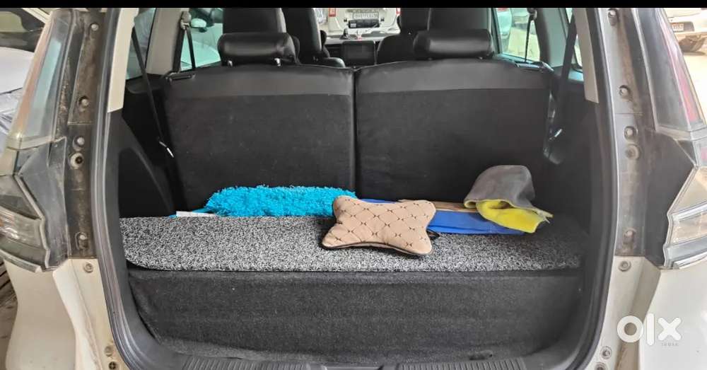 Maruti Suzuki Xl6 2024 Cng & Hybrids 24000 Km Driven