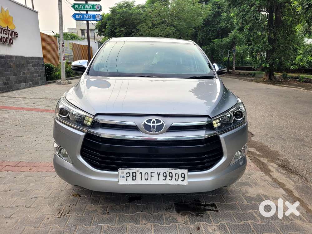 Toyota Innova Crysta 2.4 Vx Mt, 2016, Diesel