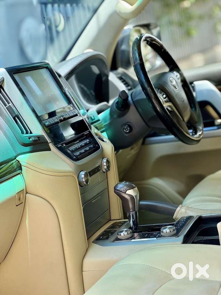 Toyota Land Cruiser Vx V8 At, 2017, Diesel