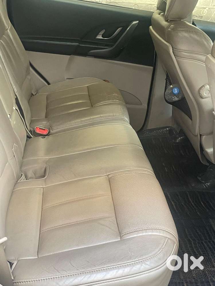 Mahindra Xuv500 2017 Diesel Well Maintained