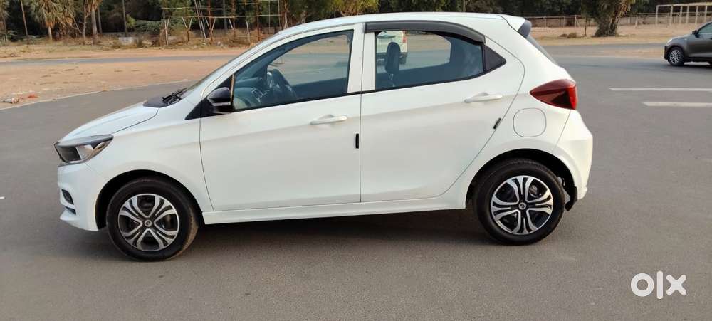 Tata Tiago 1.2 Revotron Xt Cng, 2022, Cng & Hybrids