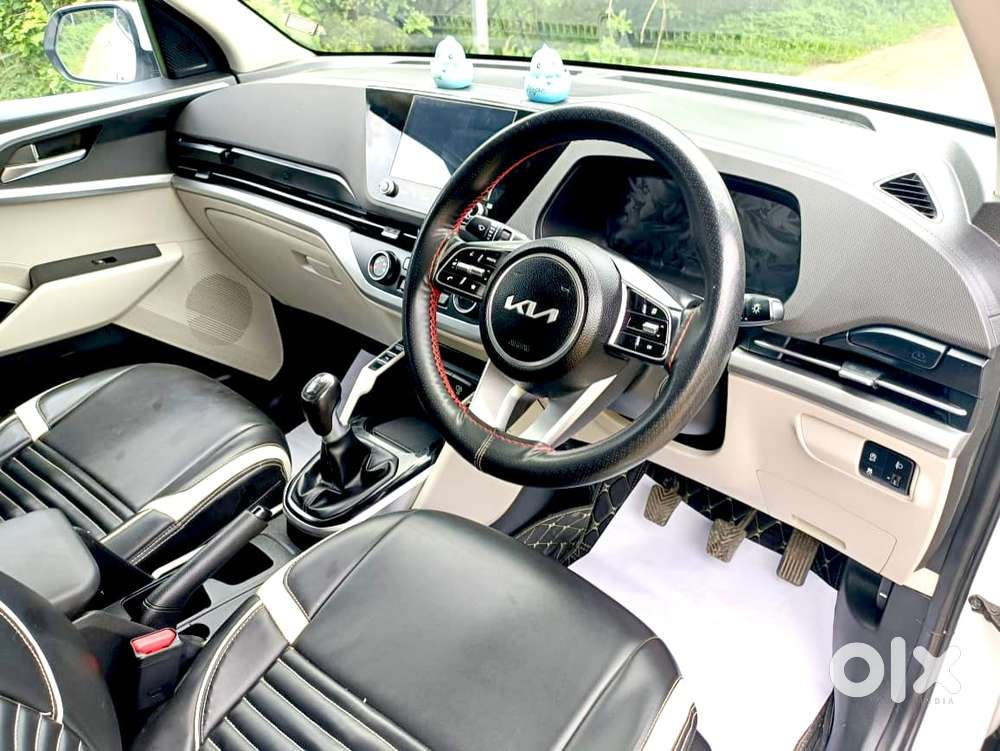 Kia Carens 1.5 Prestige 7 Str, 2023, Petrol