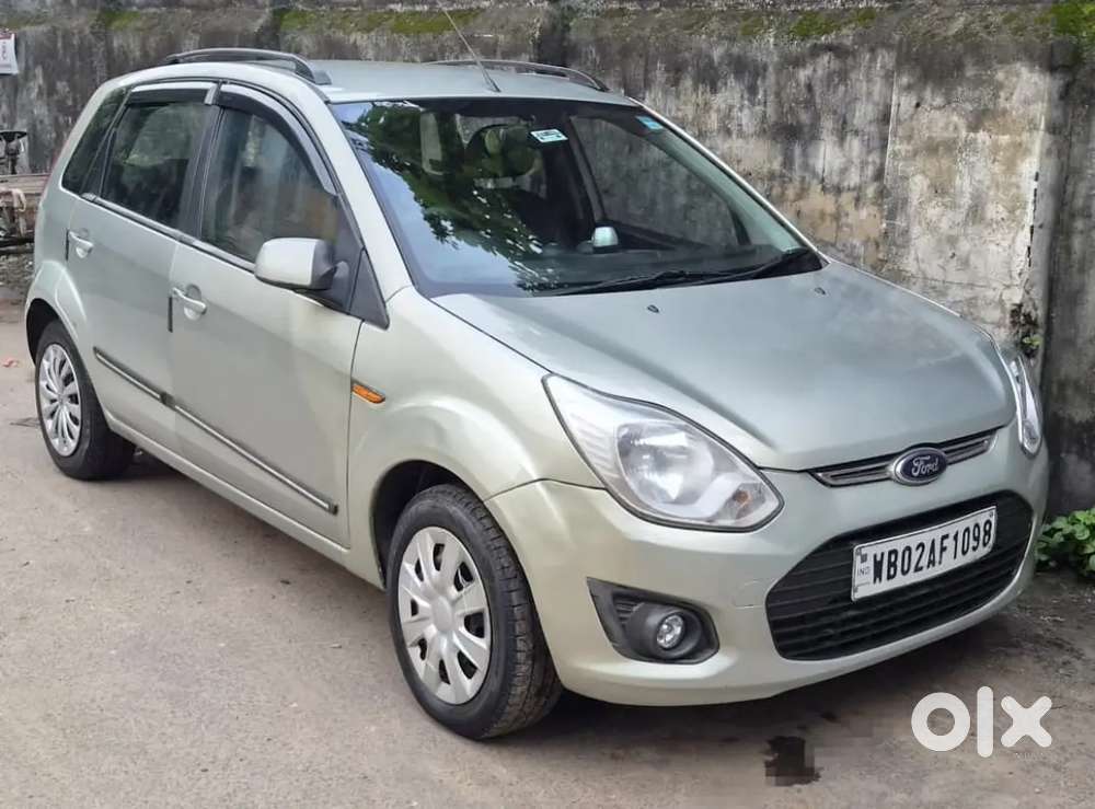 Ford Figo Petrol Zxi 2014