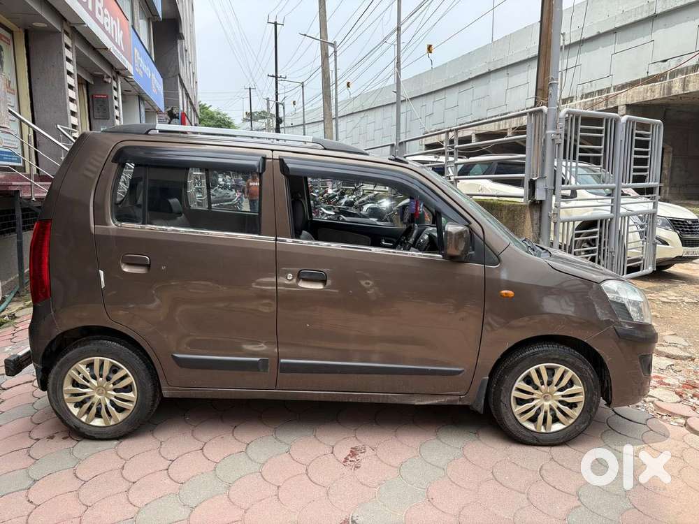 Maruti Suzuki Wagon R Vxi Minor, 2017, Petrol