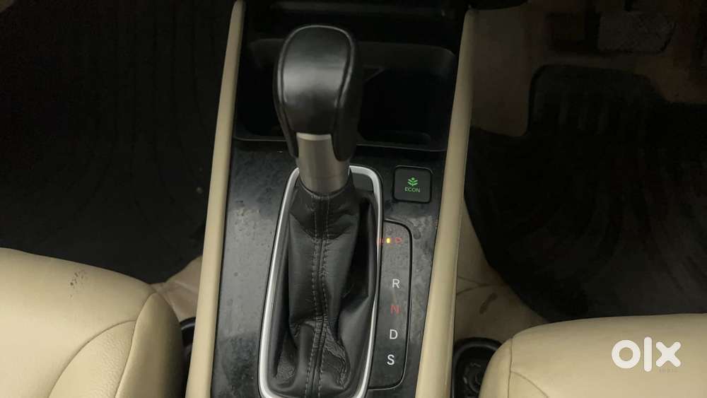 Honda City I-vtec Cvt Zx, 2022, Petrol