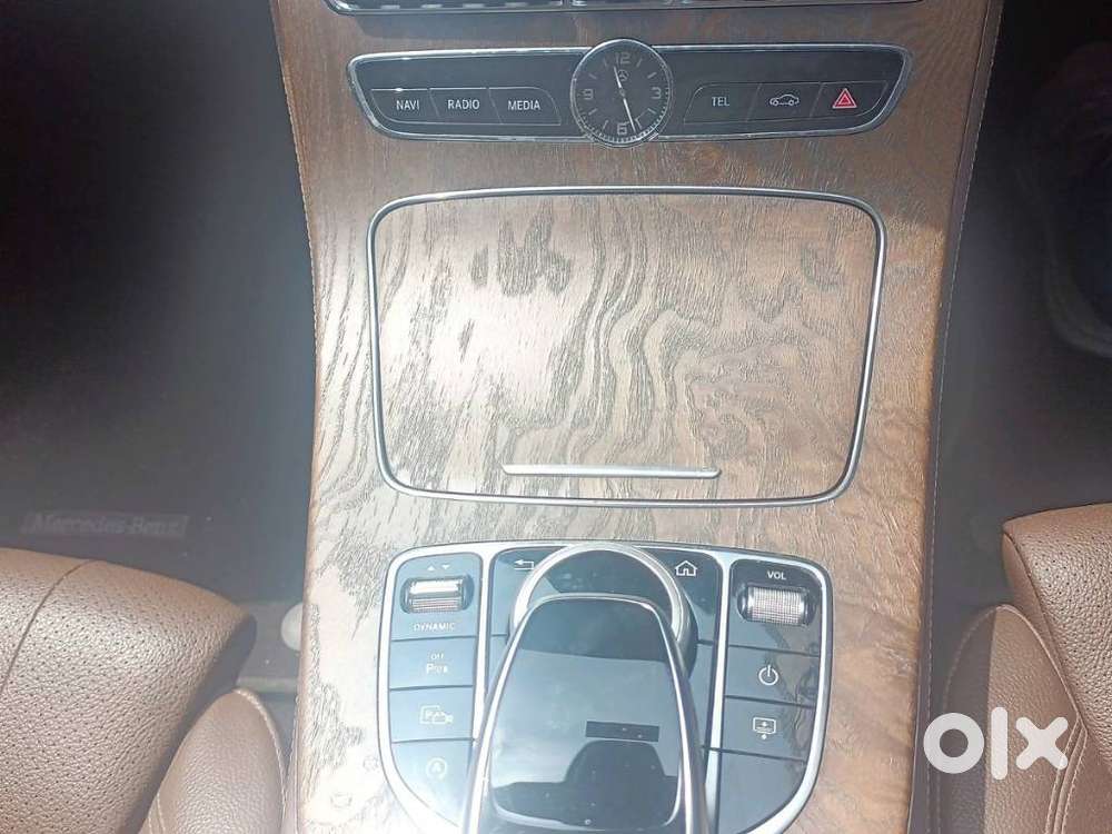 Mercedes-benz E-class Exclusive E 220 D, 2019, Diesel