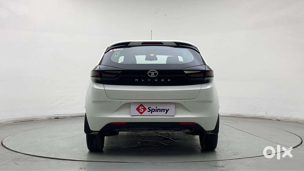 Tata Altroz 1.2 Xt, 2023, Petrol