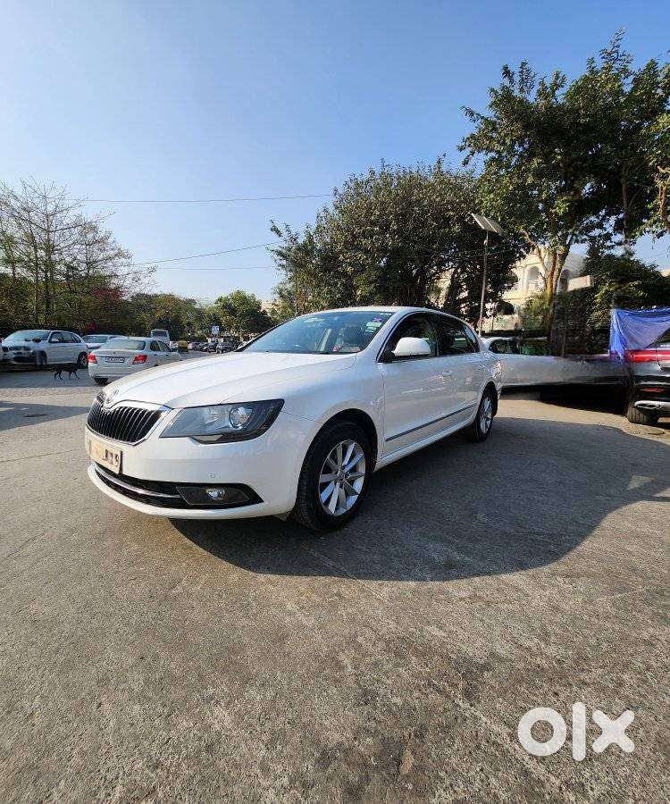 Skoda Superb 1.8 Elegance Tsi At, 2016, Petrol