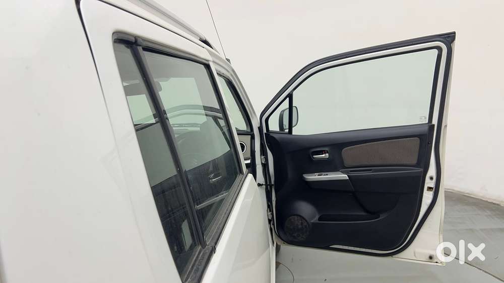 Maruti Suzuki Wagon R Lxi 1.0, 2016, Petrol