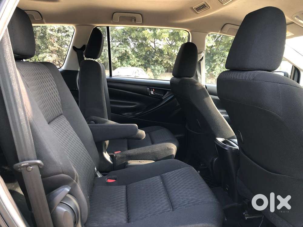 Toyota Innova Crysta