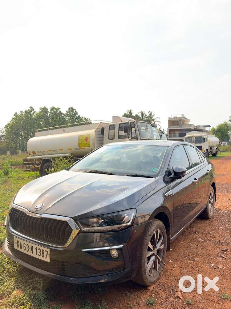 Skoda Slavia 2022 Petrol Well Maintained