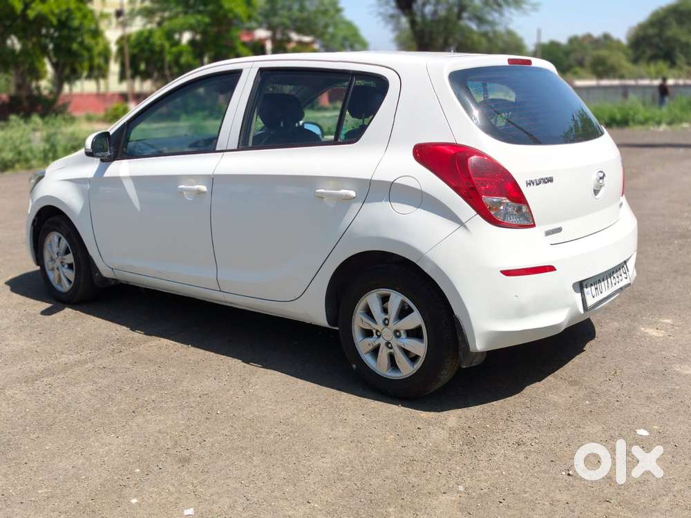 Hyundai I20 2015-2017 Sportz Option 1.4 Crdi, 2014, Diesel