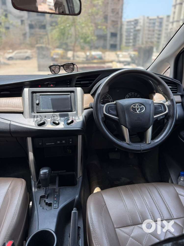 Toyota Innova Crysta 2.8 Gx At, 2017, Diesel