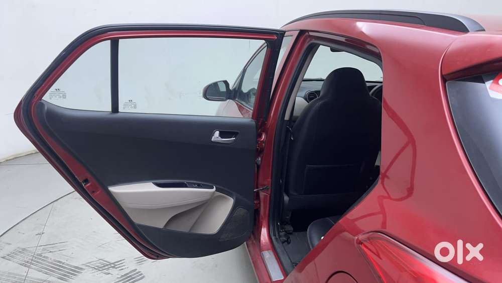 Hyundai Grand I10 [2017-2020] 1.2 Kappa Vtvt Sportz At, 2018, Petrol