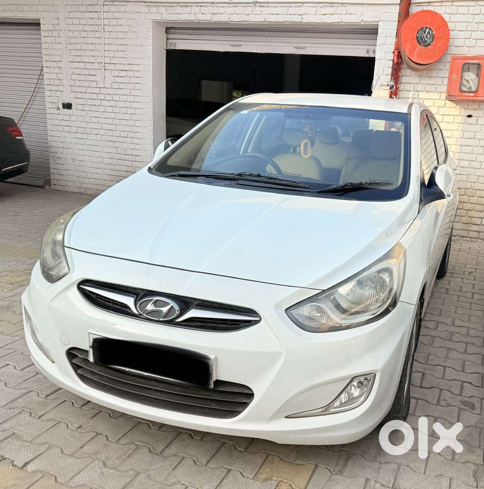 Hyundai Verna Vtvt 1.6 Sx Option, 2013, Petrol