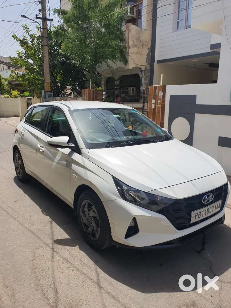 Hyundai I20 2023 Petrol 13500 Km Driven