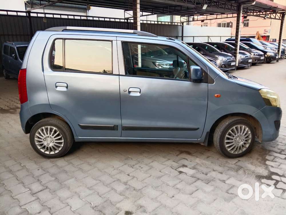 Maruti Suzuki Wagon R Vxi Amt Opt 1.2, 2017, Petrol