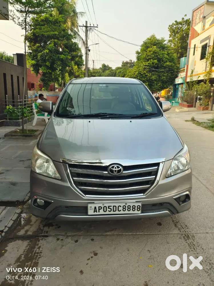 Toyota Innova 2.5 Diesel 2015