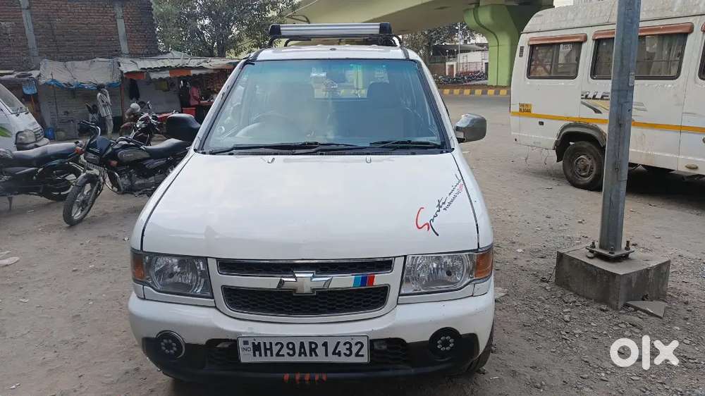 Chevrolet Tavera Neo 3 Ls 2015 Diesel 124755 Km Driven