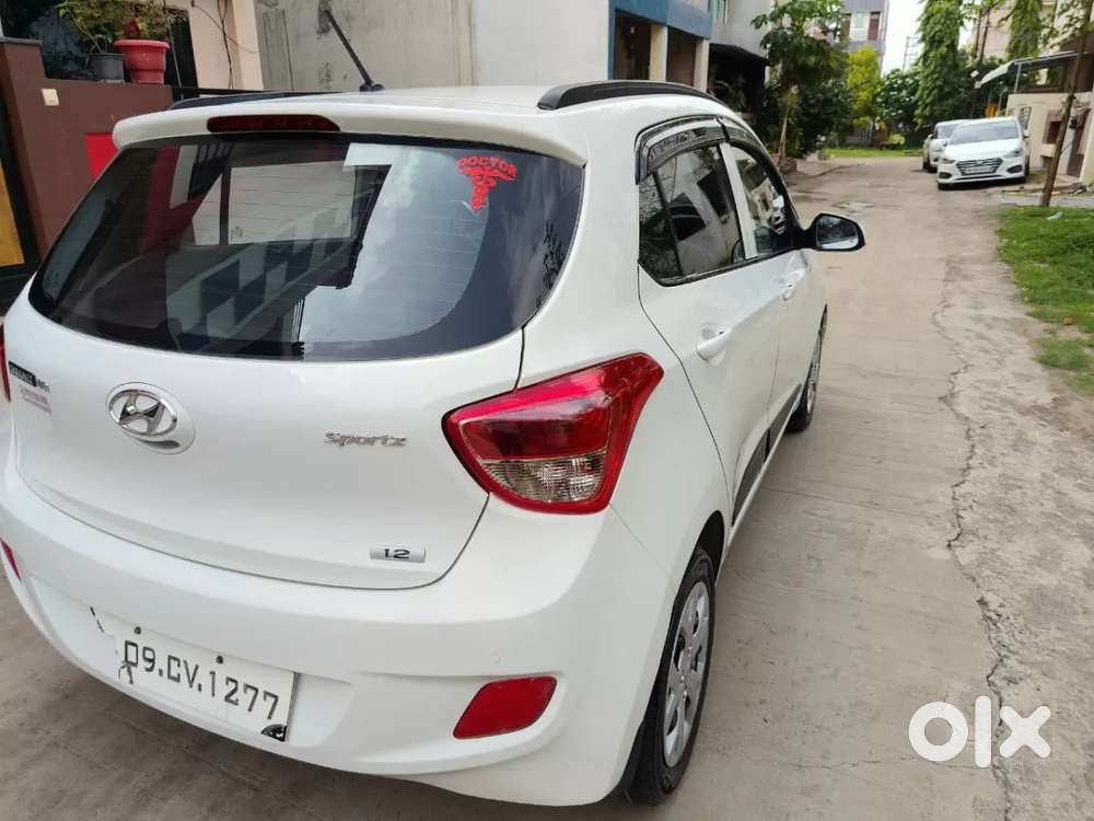 Hyundai Grand I10 Sportz 1.2 Kappa Vtvt, 2016, Petrol