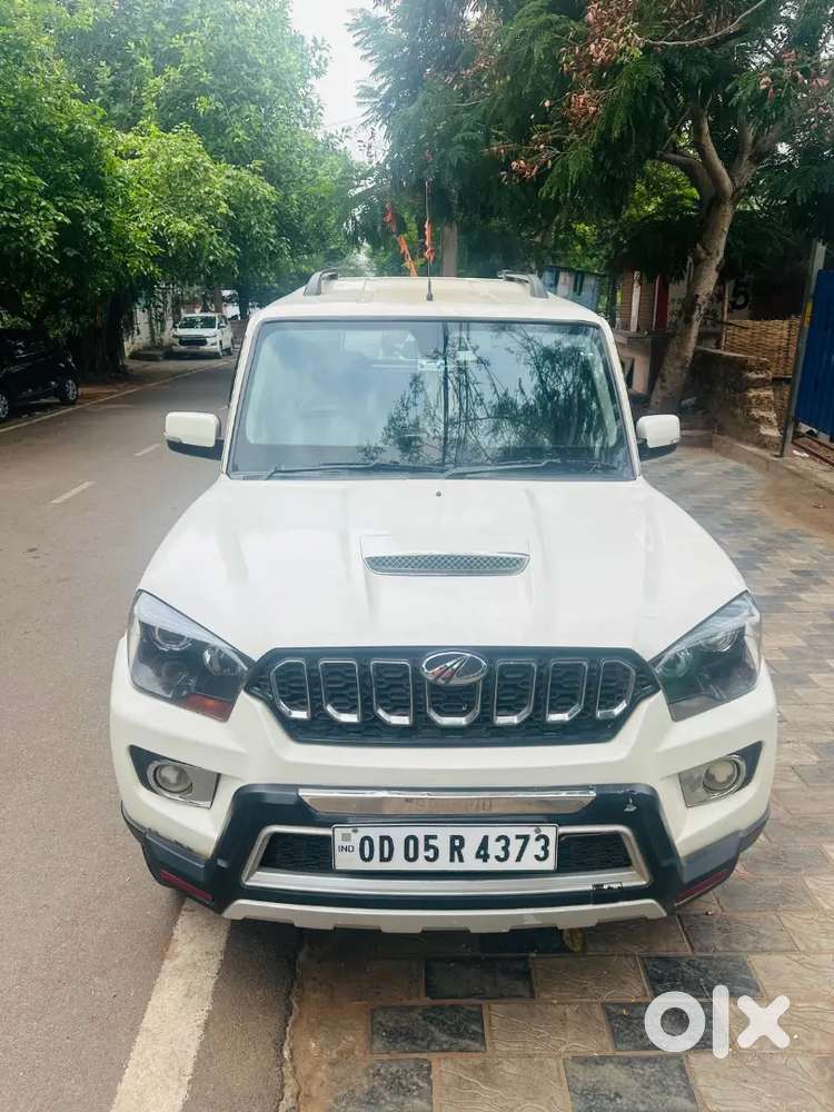 Mahindra Scorpio 2015 Diesel 7835 Km Driven