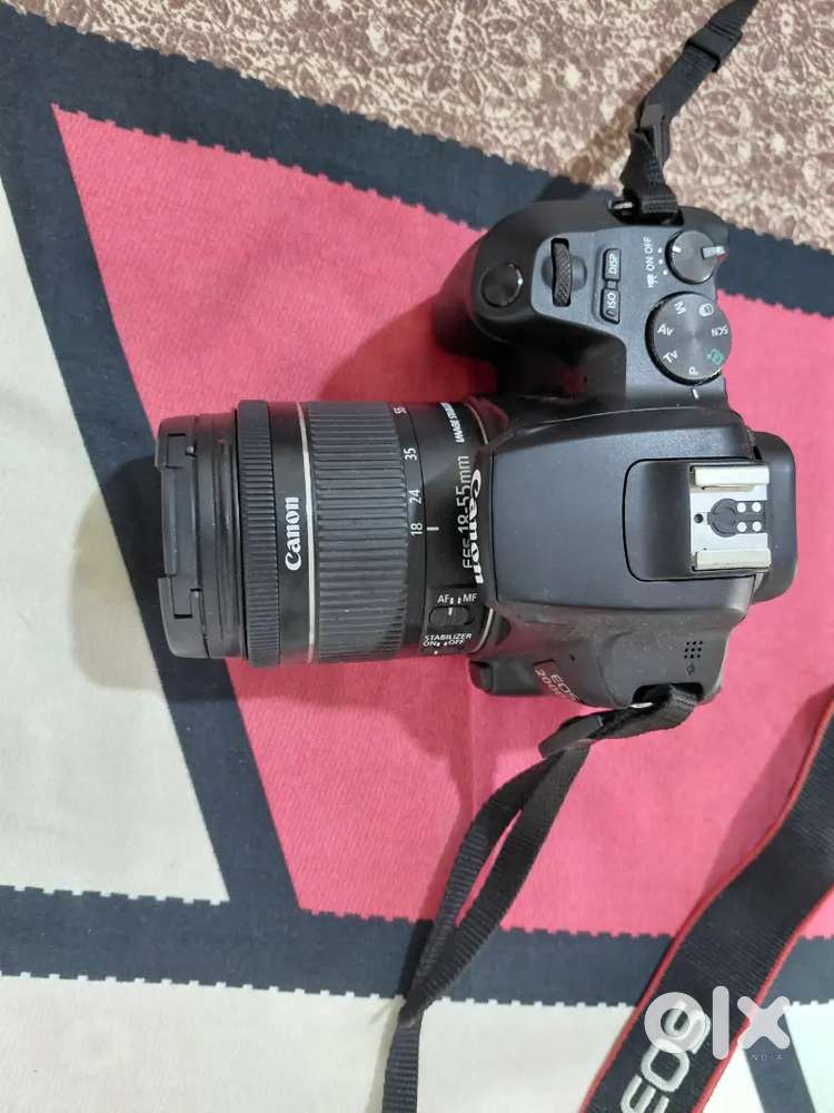 Canon DSLR CAMERA