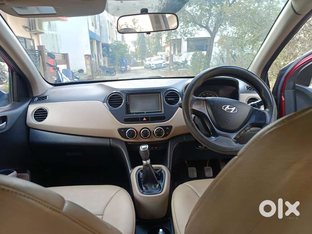 Hyundai Grand I10 2013-2016 Sportz, 2014, Petrol