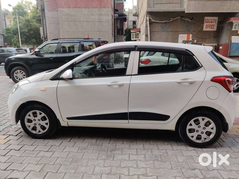 Hyundai Grand I10 Magna Cng, 2015, Cng & Hybrids