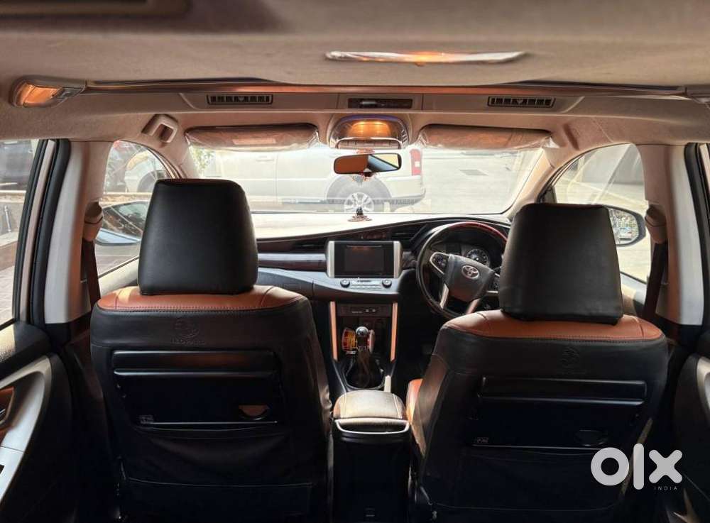 Toyota Innova Crysta