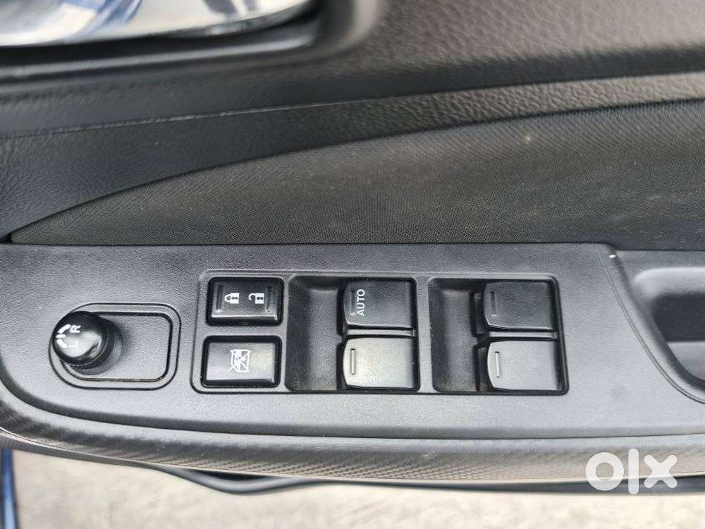 Maruti Suzuki Swift Vvt Vxi, 2020, Petrol
