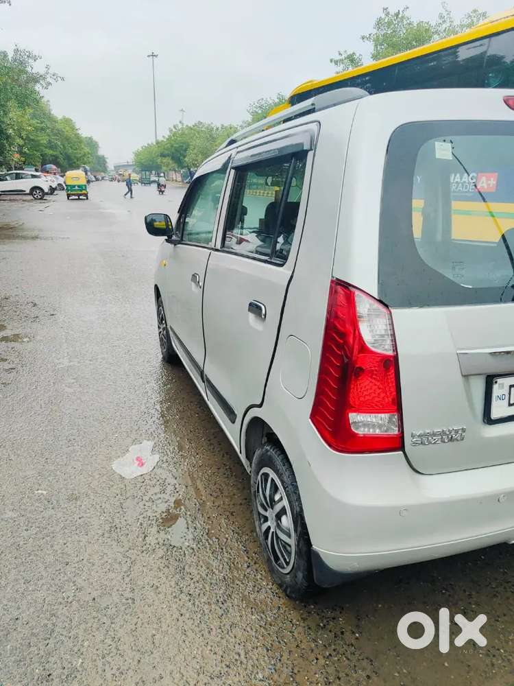 Maruti Suzuki Wagon R 2017 Petrol New Tyres