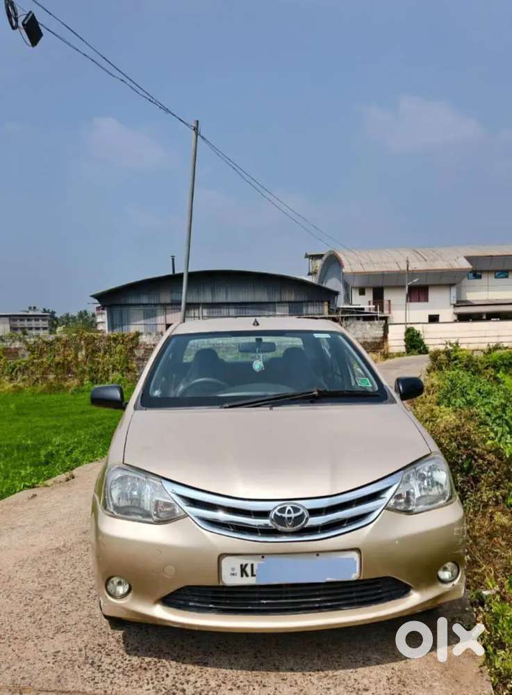 Toyota Etios 2011 Petrol Well Maintained