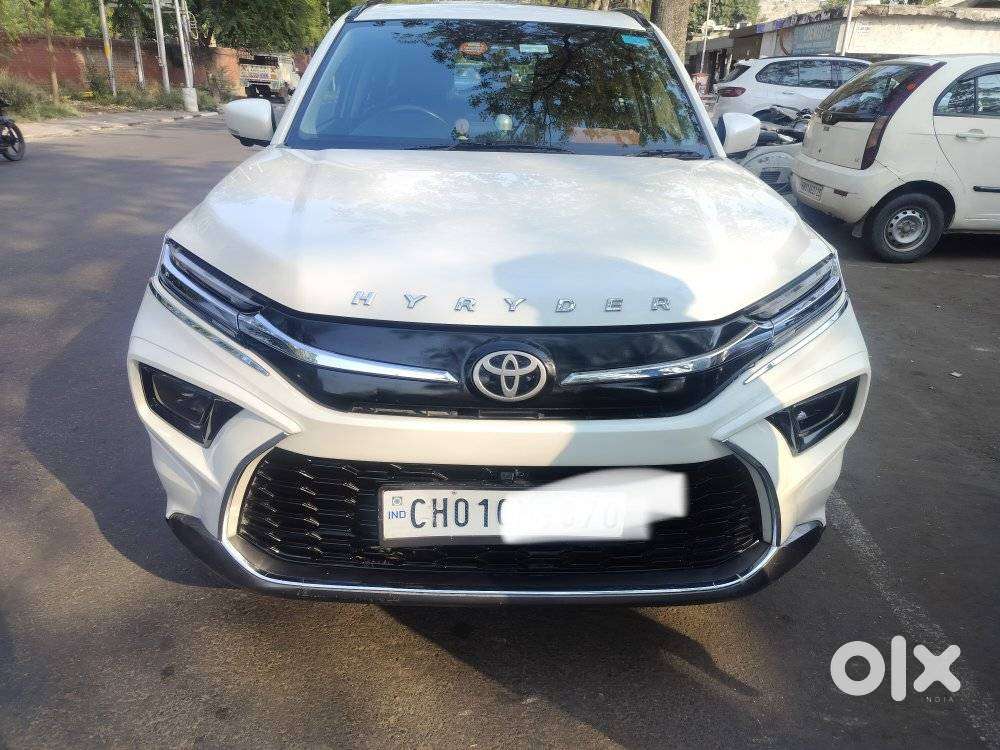 Toyota Urban Cruiser Hyryder 1.5 V Hybrid, 2022, Petrol