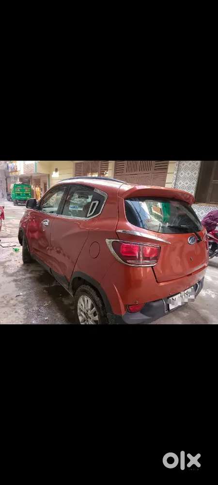 Mahindra Kuv100 Top Model