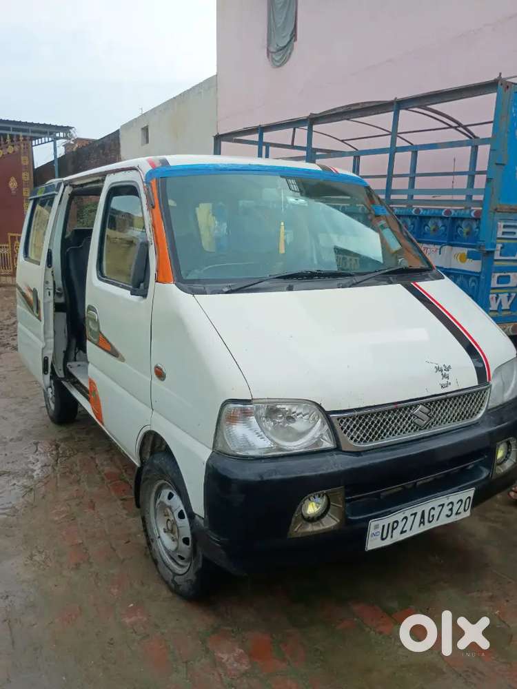 Maruti Suzuki Eeco Smiles 2017