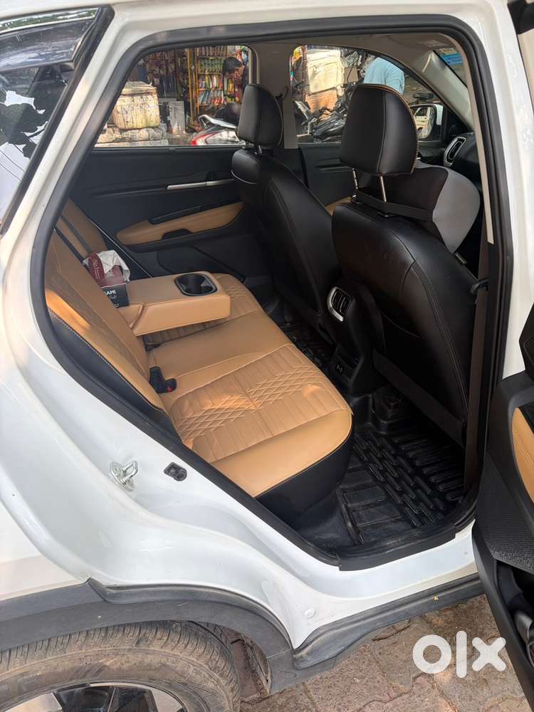 Kia Sonet Petrol 2025