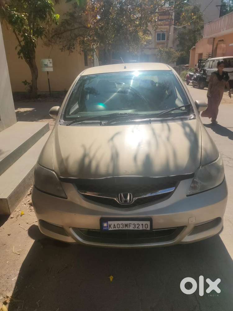 Honda City Zx 2006 Petrol Well Maintained