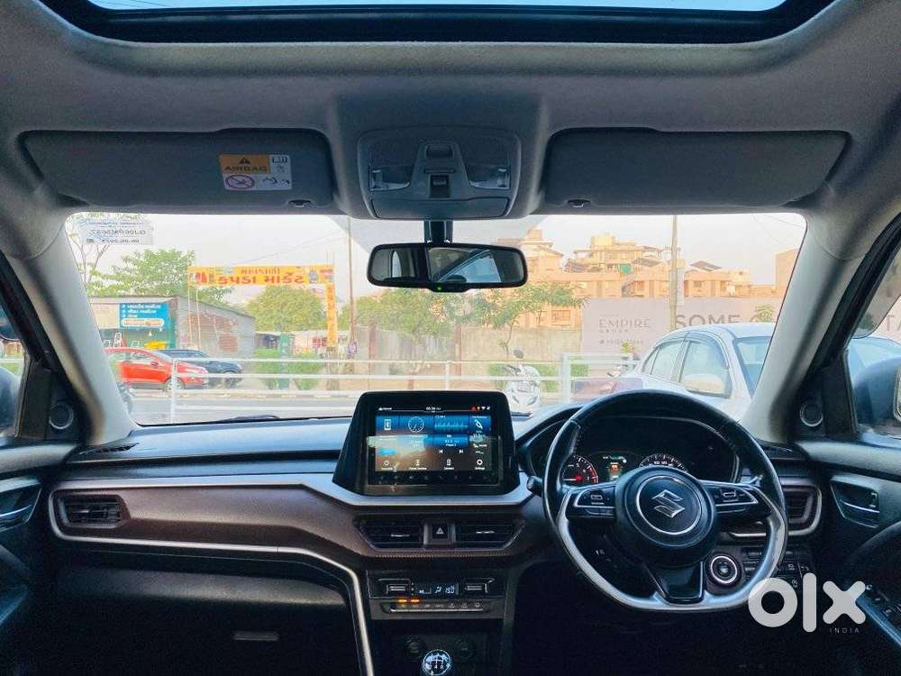 Maruti Suzuki Brezza 1.5 Vxi Smart Hybrid, 2023, Petrol