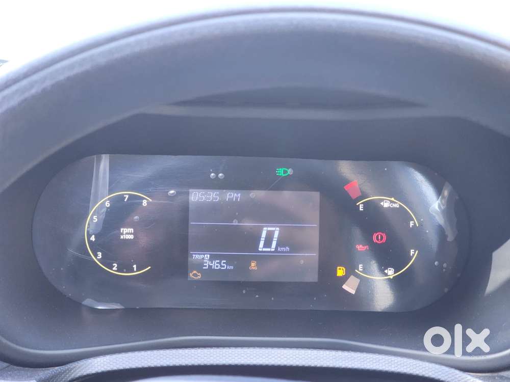 Tata Nexon Pure 1.2 S Revotron Petrol 6 Mt, 2025, Cng & Hybrids