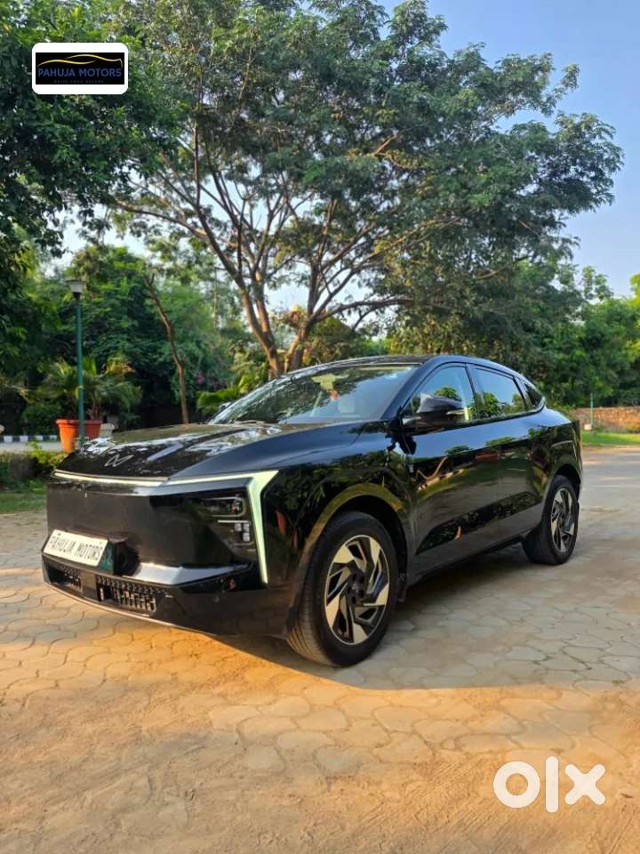 Mahindra Xev 9e Three B79 Kwh, 2025, Electric