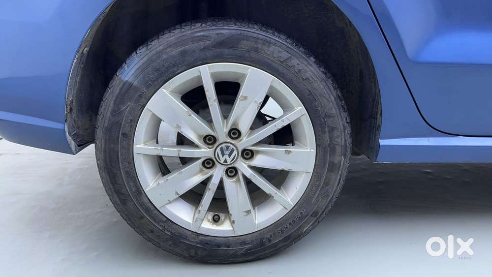 Volkswagen Ameo 1.2 Mpi Highline 16 Alloy, 2016, Petrol