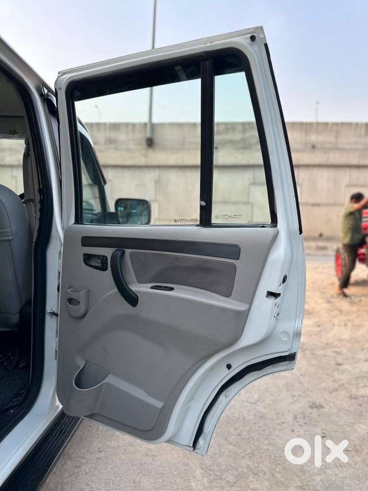 Mahindra Scorpio S6 Plus 7 Seater, 2017, Diesel