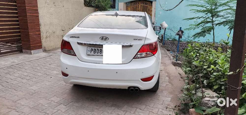 Hyundai Verna Fluidic 2014 Sx Automatic