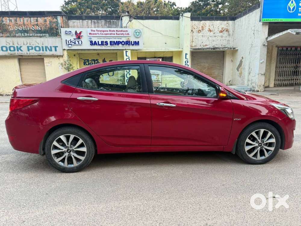 Hyundai Fluidic Verna 2015 Petrol 69000 Km Driven