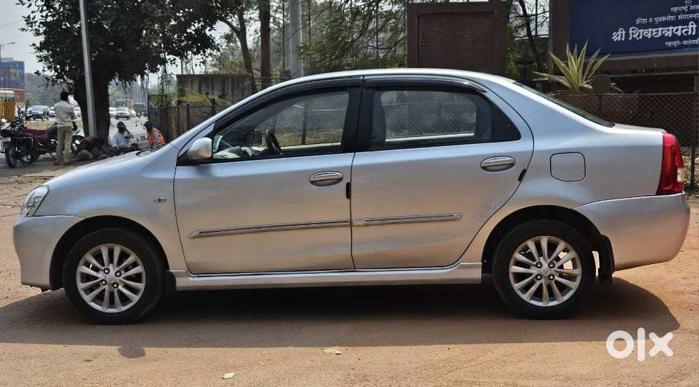 Toyota Etios Gd, 2013, Petrol