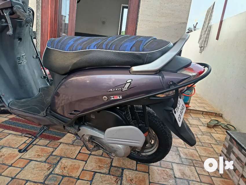 olx activa scooty