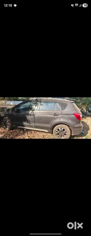 Maruti Suzuki S Cross 2022 Petrol 80000 Km Driven