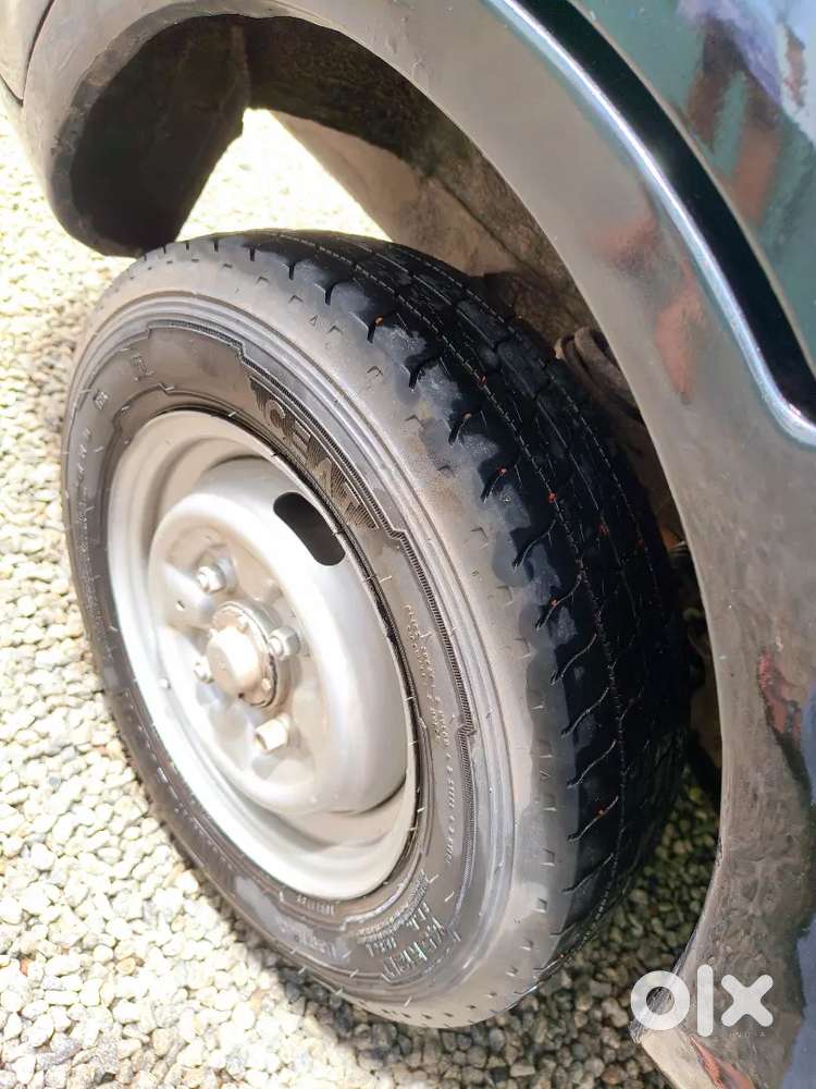 Tata Magic Iris,2013, Good Condition,80%tyre