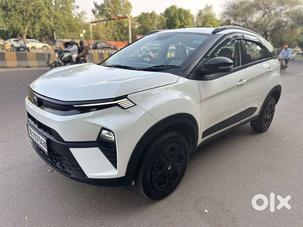 Tata Nexon Pure Plus (s) Petrol Amt, 2025, Cng & Hybrids
