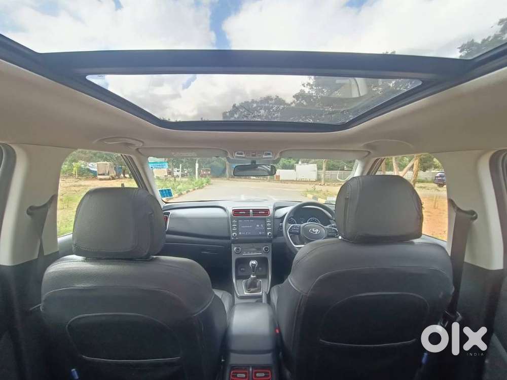 Hyundai Creta 1.5 S Plus Knight Petrol Dual Tone, 2022, Petrol